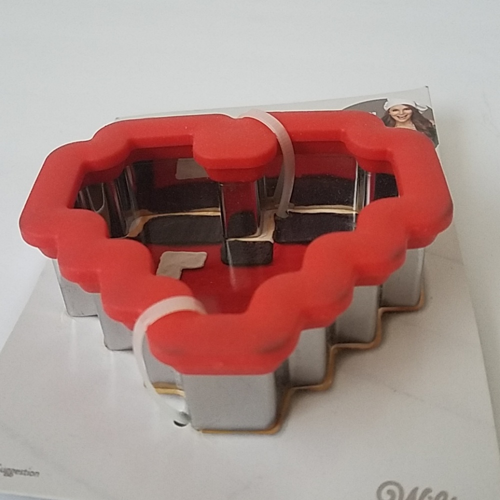 Wilton 8-Bit Cutter - Picture 2 of 7